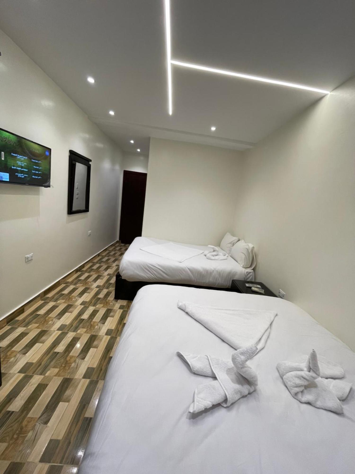 Kafret el-Gabal Basha Pyramids Inn מראה חיצוני תמונה