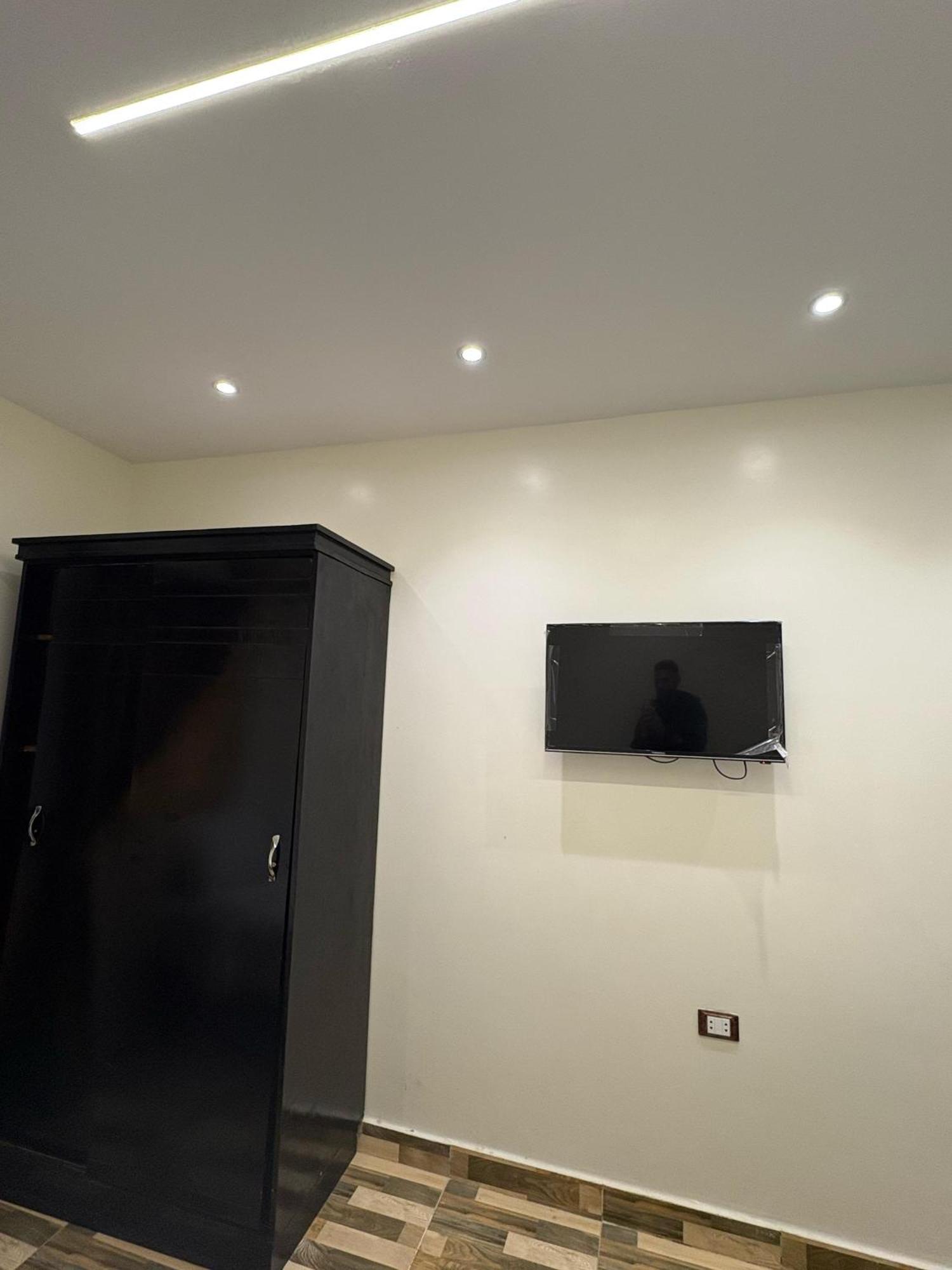 Kafret el-Gabal Basha Pyramids Inn מראה חיצוני תמונה